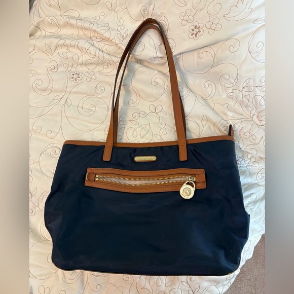 Michael Kors Kempton Tote Bag - Picture 1 of 3